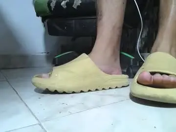 Chaturbate Watch Live Sex Cams of srfindomfeet_