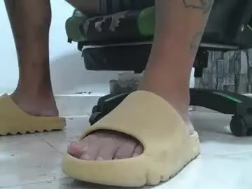 Chaturbate Best Webcam of srfindomfeet_