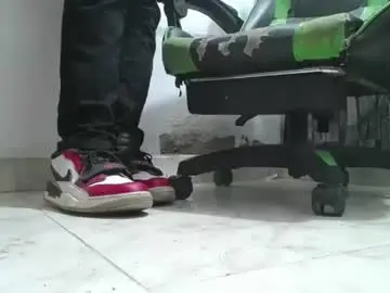 Chaturbate Private Sex Chat of srfindomfeet_