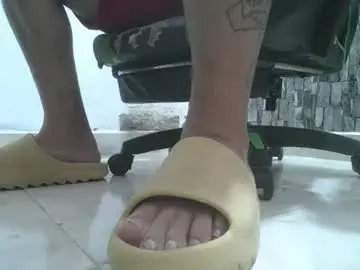Chaturbate Private Sex Chat of srfindomfeet_