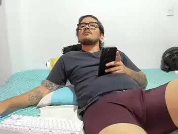 Chaturbate Sex Cam of axel_hornyy