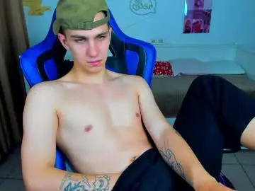 Chaturbate Free Live Porn of frank_mooree