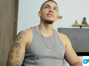 Chaturbate Live Porn of axel_taylor21