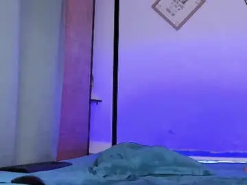 Chaturbate Live Sex Cam of amon_kyle