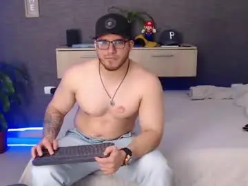 Chaturbate Watch Live Sex Cams of maximussantorini