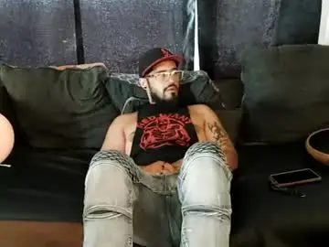 Chaturbate Best live sex cam show of brownboyt