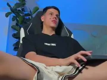 Chaturbate Sex Cam of maicol_ferrer