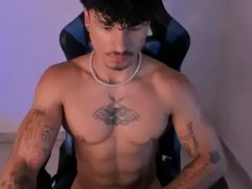 Chaturbate Sex Chat of thomas_fit1