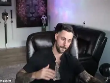 Chaturbate Live Sex Cam of noahfitt
