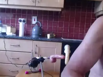 Chaturbate Adult Webcam of piercedcock069