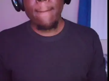 Chaturbate Live Sex Cam of chocdude2877