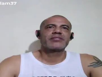 Chaturbate Sex Cam of retlam37