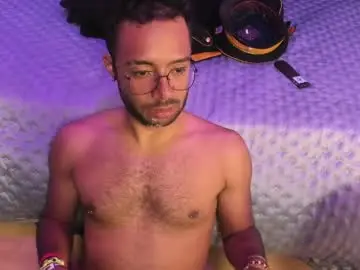 Chaturbate Live Sex Cam of arez_vortex_