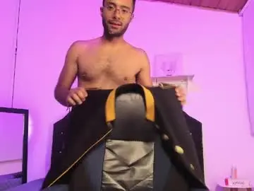 Chaturbate Live Sex Cam of arez_vortex_
