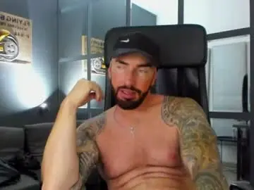 Chaturbate Live Sex of arongrant
