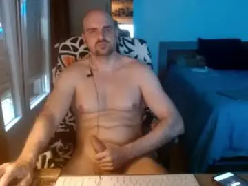 Chaturbate Sex Chat of chicocam1983