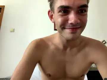 Chaturbate Live Sex Cam of andy_world