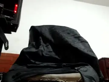 Chaturbate Best live sex cam show of hairyguyxl29