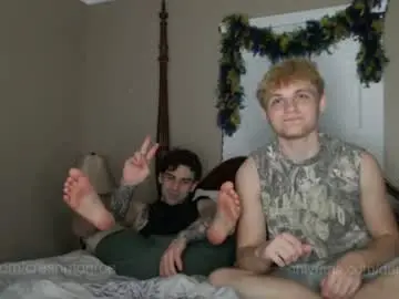 Chaturbate Live Sex Cam of chaturcrash