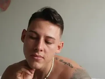 Chaturbate Free Live Porn of muscle_king_cum