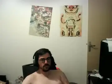 Chaturbate Live Sex Cam of romainb72