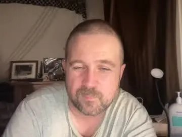 Chaturbate Live Sex Cam of kingsizetease