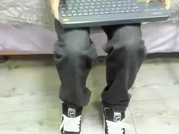 Chaturbate Live Sex Cam of stefan_keller