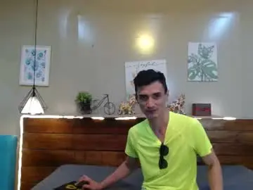 Chaturbate Live Porn of felipefriendly