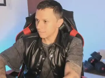 Chaturbate Live Porn of masterdave7