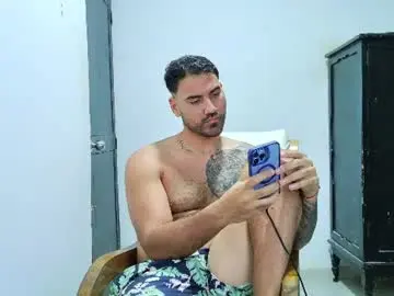 Chaturbate Watch Live Sex Cams of tomy_johnson2