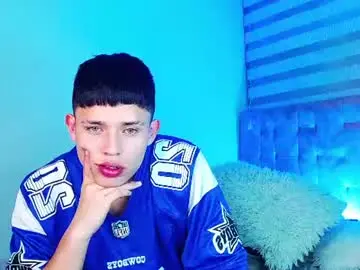 Chaturbate Best live sex cam show of _justinmoon2