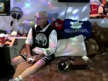 Chaturbate Best live sex cam show of ontarioguy78