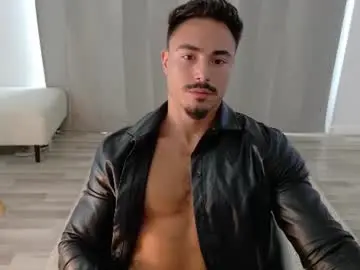 Chaturbate Adult Webcams of master_lukass