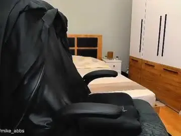 Chaturbate Best Webcam of mikestrip