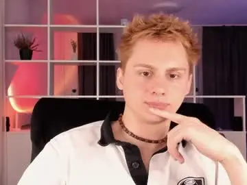 Chaturbate Live Porn of sunburn_boy
