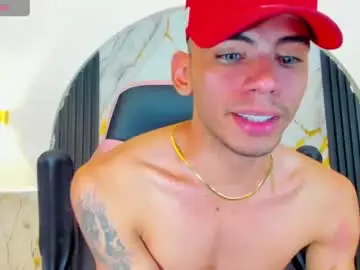 Chaturbate Live Sex of edward_24_