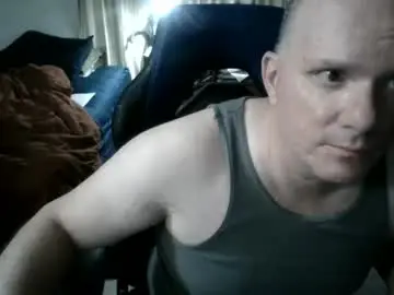 Chaturbate Best live sex cam show of emsguy1