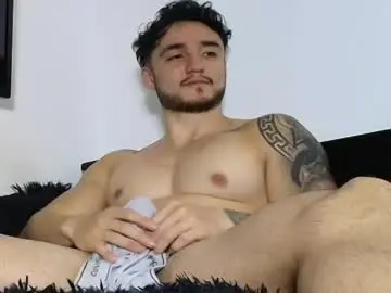 Chaturbate Adult Webcams of latinboyvip_
