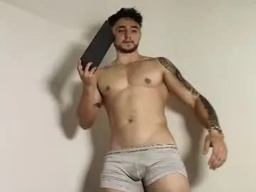 Chaturbate Private Sex Chat of latinboyvip_
