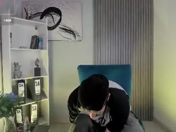 Chaturbate Live Sex Cam of domboy_