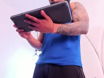 Chaturbate Adult Webcams of justin_whitejs