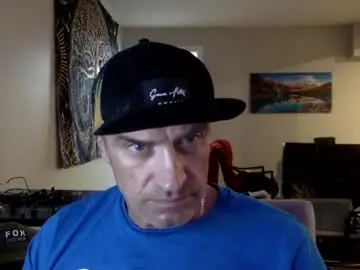 Chaturbate Watch Live Sex Cams of clintwood12