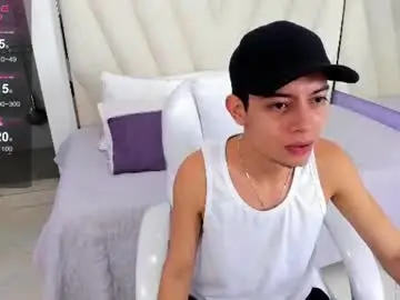 Chaturbate Sex Chat of ethan12_