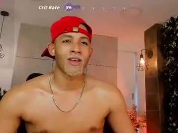 Chaturbate Free Porn Cam of bento_fox