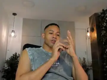 Chaturbate Adult Webcam of bento_fox