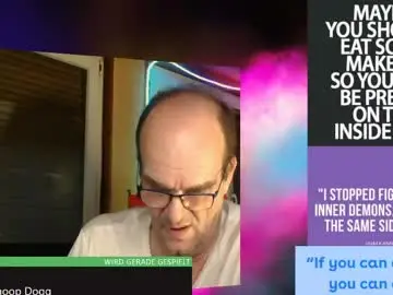 Chaturbate Best Webcam of r_2d2_