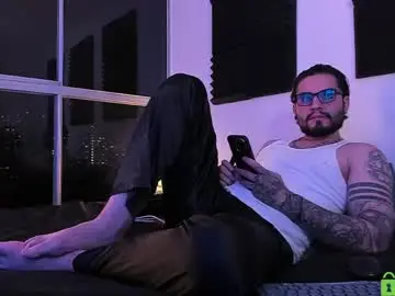 Chaturbate Nude Webcam of _elon_coxx_