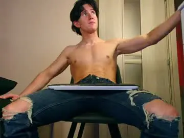 Chaturbate Free Porn Cam of christianlevine_