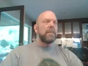 Chaturbate Live Sex Cam of bulldog302w