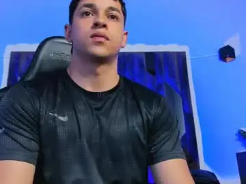 Chaturbate Live Sex of adamkeith_1